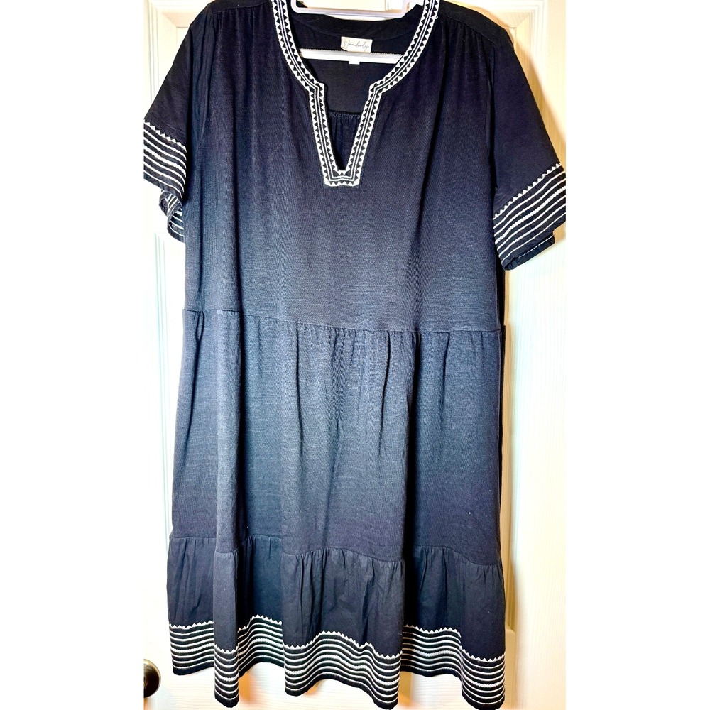 Wonderly Women's Black Casual Dress with White trim details Large